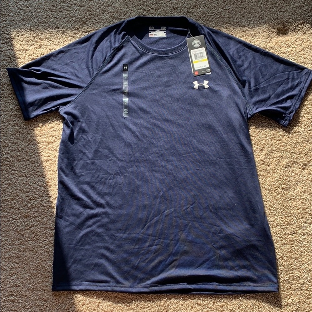 NWT Men’s Under Armour Heat Gear Shirt